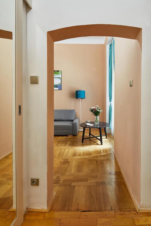 Prague Days - Cozy Flat In The Old Town Apartment Екстериор снимка